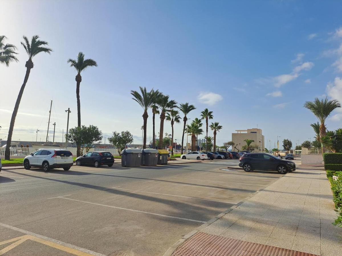 Atico Puerto Y Playa Garrucha Apartment Exterior photo